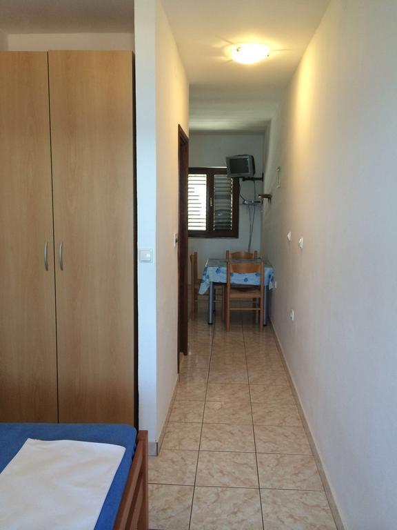 Apartments Mate Свети Петър Екстериор снимка